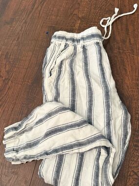 Artisan NY Cream and Navy Striped Linen Pants